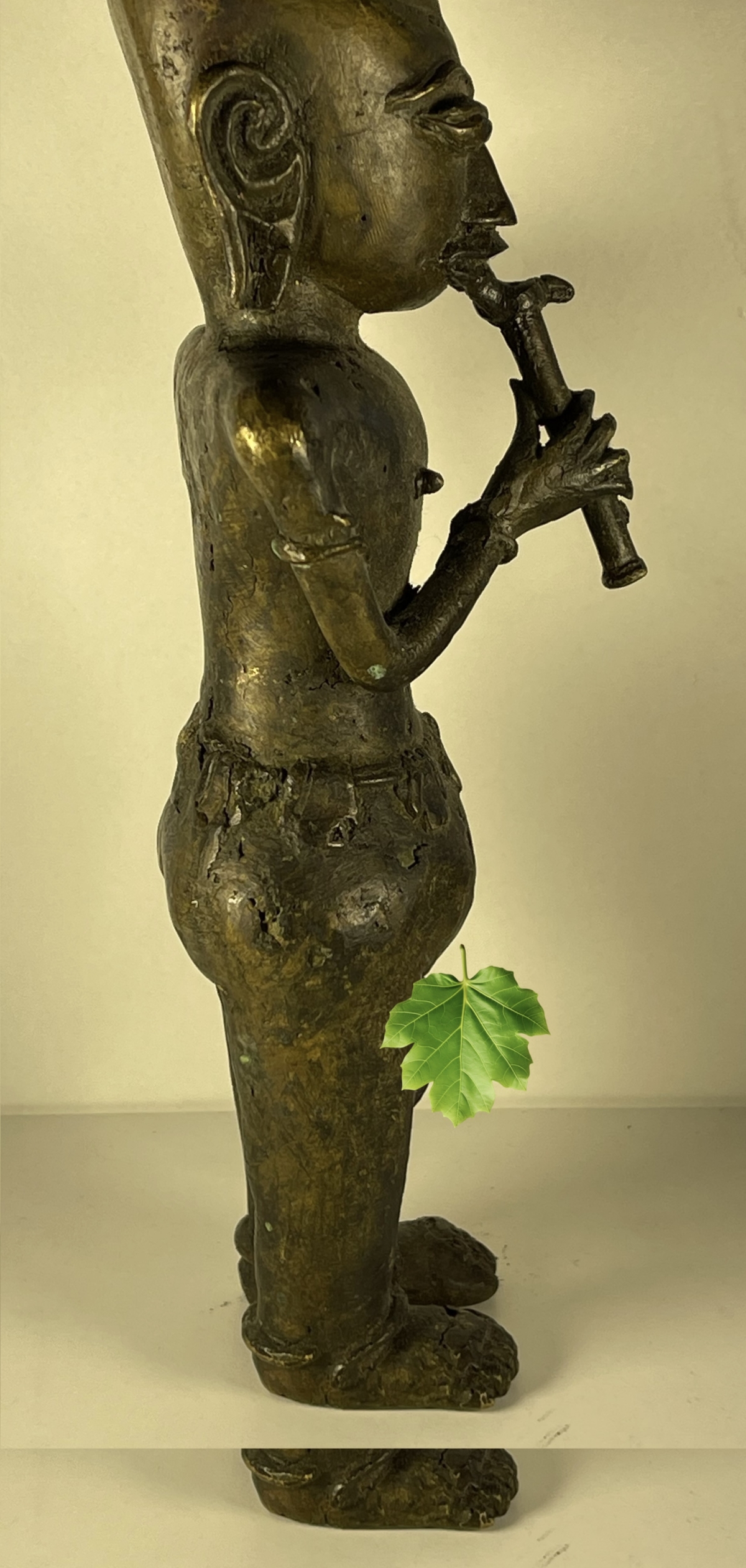 southeast_asian_bronze_figure_male_sculpture_thailand_laos_khmer_19/20th_century