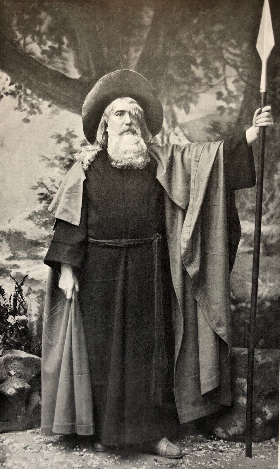 jean_delmas_dans_siegfried_1861-1933_cliche_nadar_1902_opera_richard_wagner