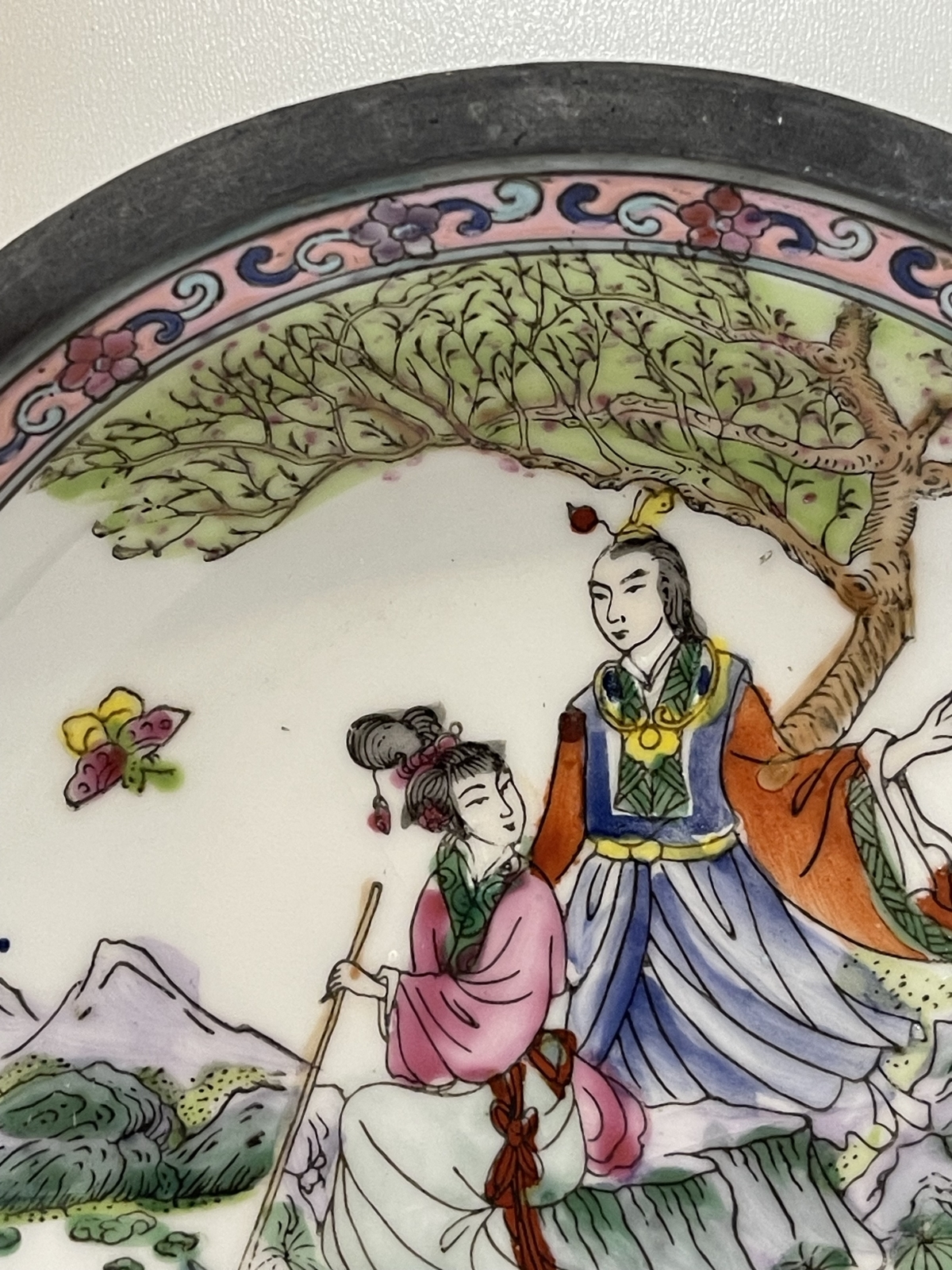 chine_coupelle_en_porcelaine_republique_signature_apocryphe_sous_couverte