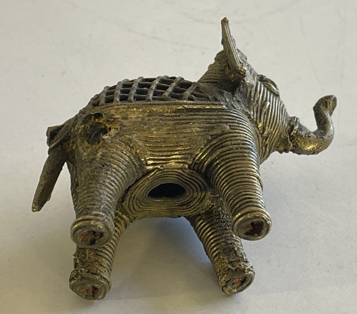 indian_dhokra_brass_elephant_openwork_lost_wax_tribal_figurine_7_4cm