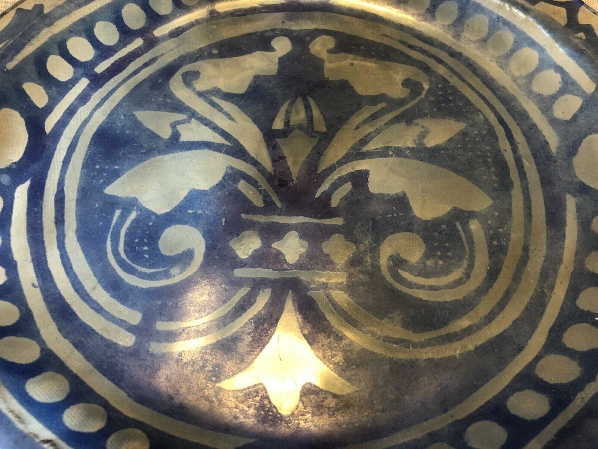 plat_bleu_fleur_de_lys_omeyade_ou_mamelouk_islam_turquie_orientalisme_ottoman