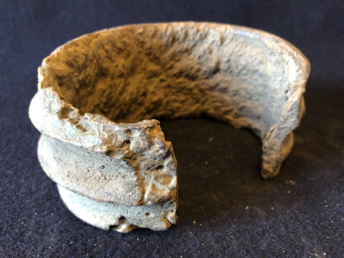 mongo_afrique_congo_belge__ancien_bracelet_monnaie_bijoux_bronze_1kg_090