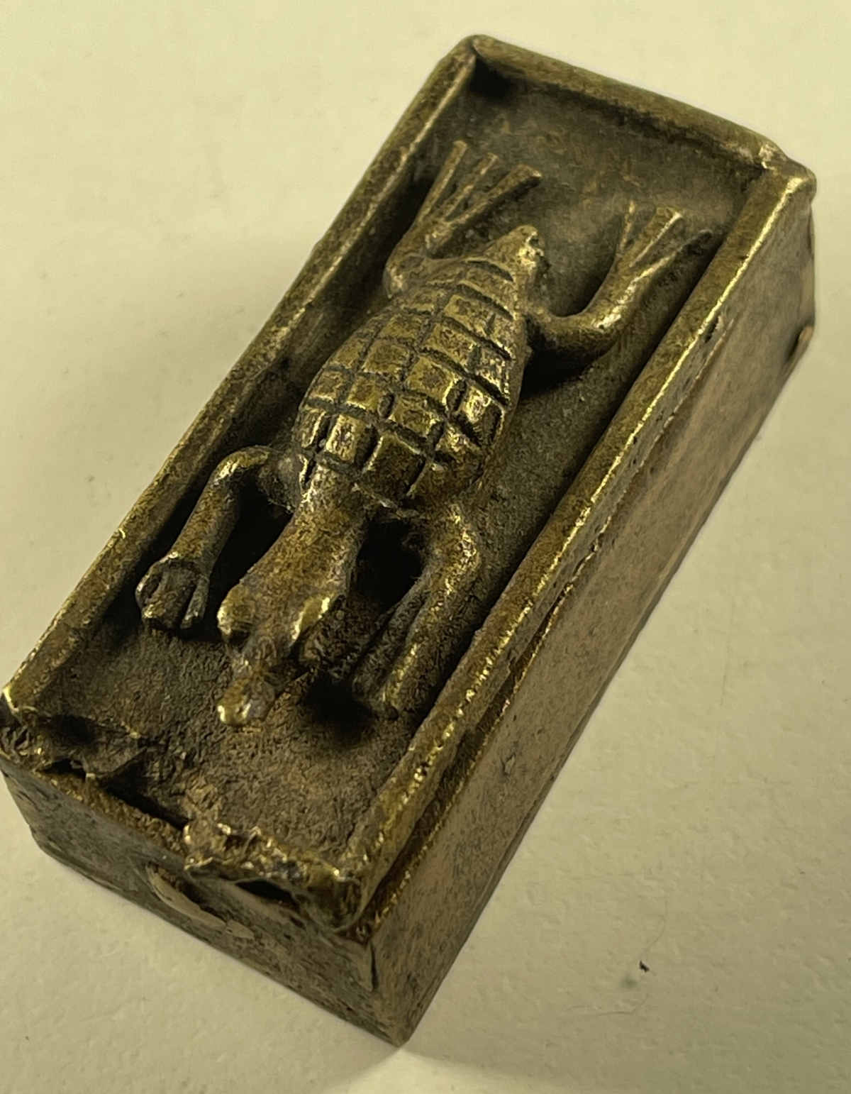 african_akan_style_bronze_gold_weight_box_crocodile_ghana_ashanti_tribal