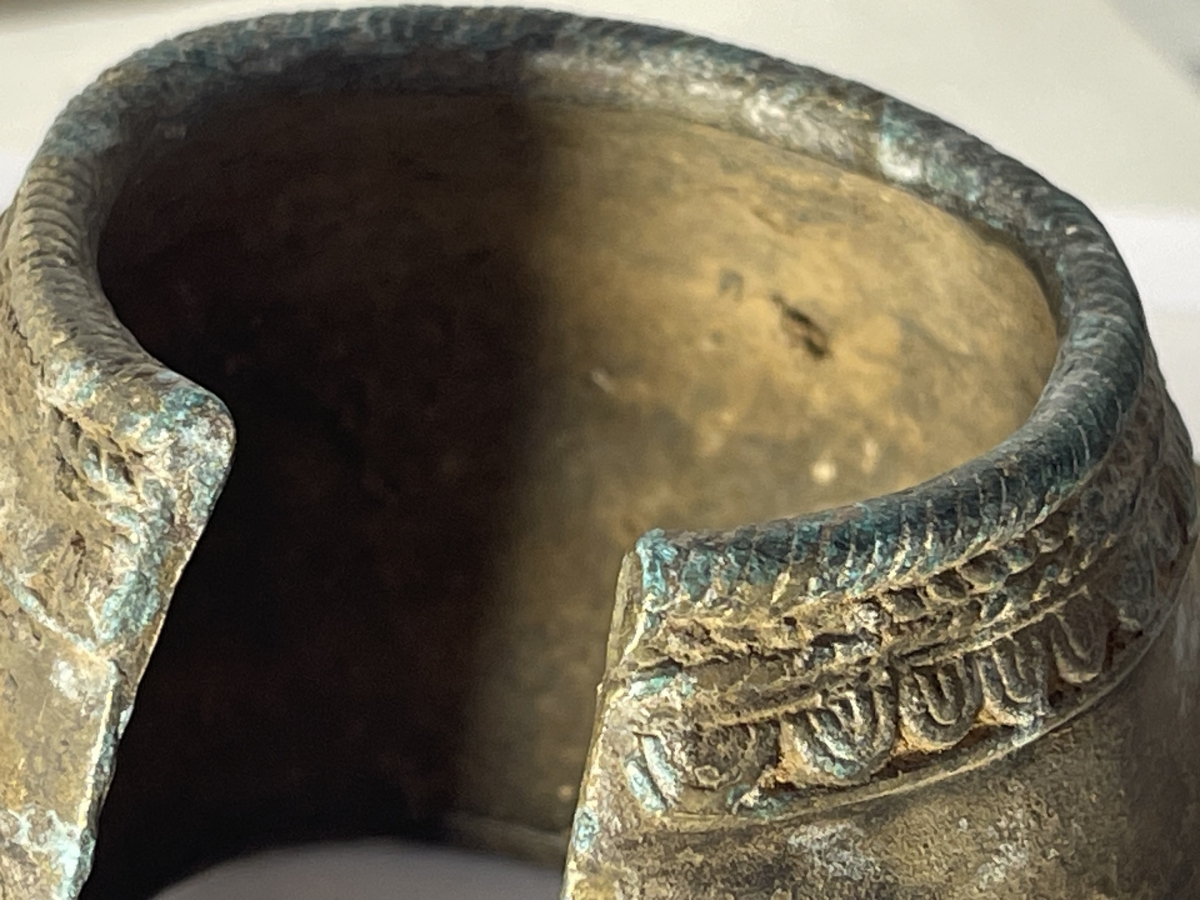 bracelet_kobre_alliage_cuivreux_mossi_en_piece_ancienne_afrique_932_grammes