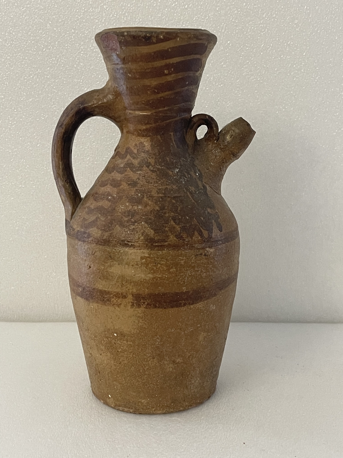 ceramique_berbere_algerie_hauteur_27,5_cm_gargoulette_milieu_xxe