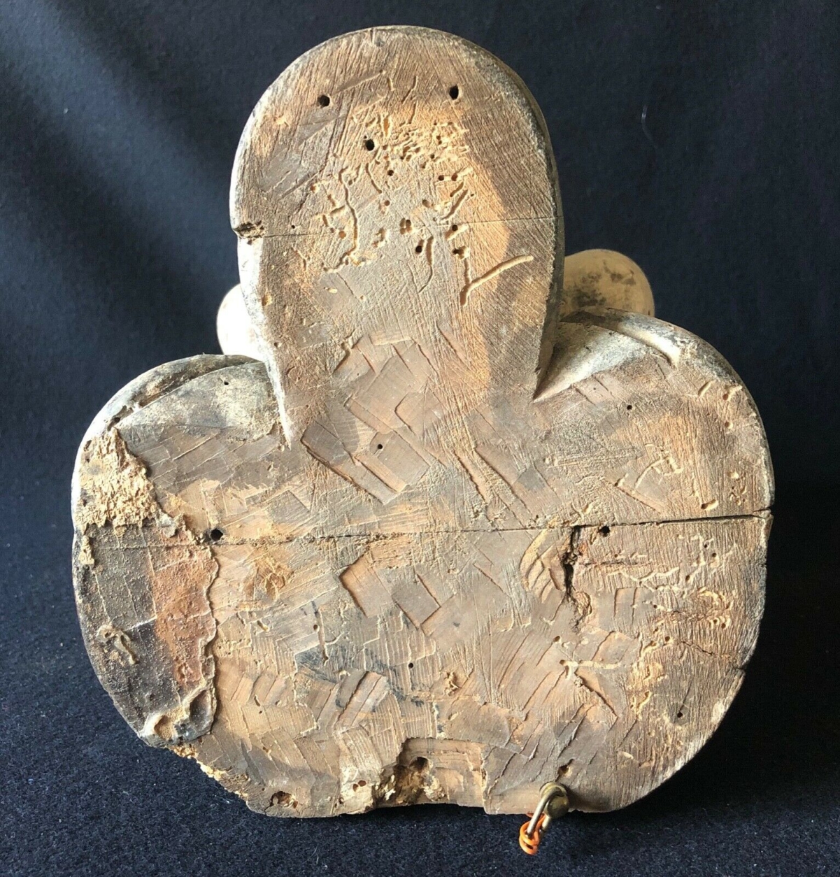 cul-de-lampe_ange_grotesque_tres_ancien_en_bois_gout_moyen_??ge