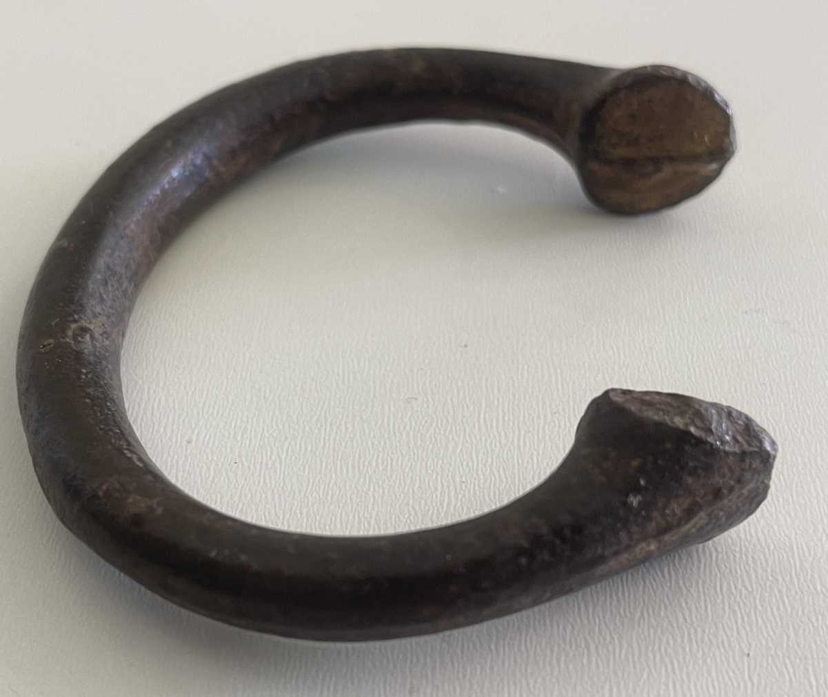 monnaie_primitive_manille_de_birmingham_afrique_commerce_esclave_et_autre