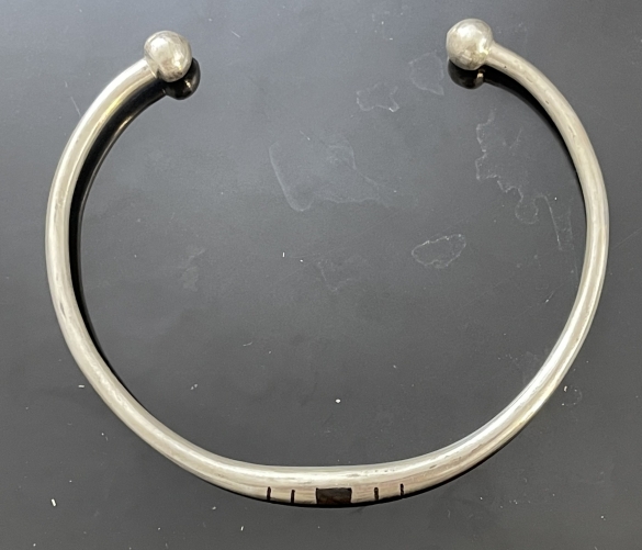 bracelet_jonc_touareg_avec_liseres_ebene_afrique_de_louest