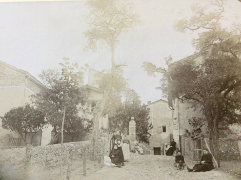 chames_en_saone-et-loire_vers_1898_et_1905_france