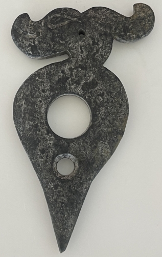 chine_pendentif_zoomorphe_en_pierre_a_tete_de_dragon_???_evocation_des_she_chinois,_12,1_cm