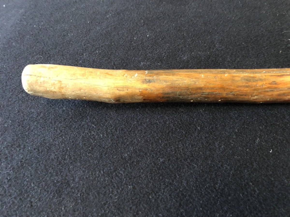 fidjian_art_bois_et_boule_en_racine_de_nokonodo_iles_fidji_matanitu_ko_viti