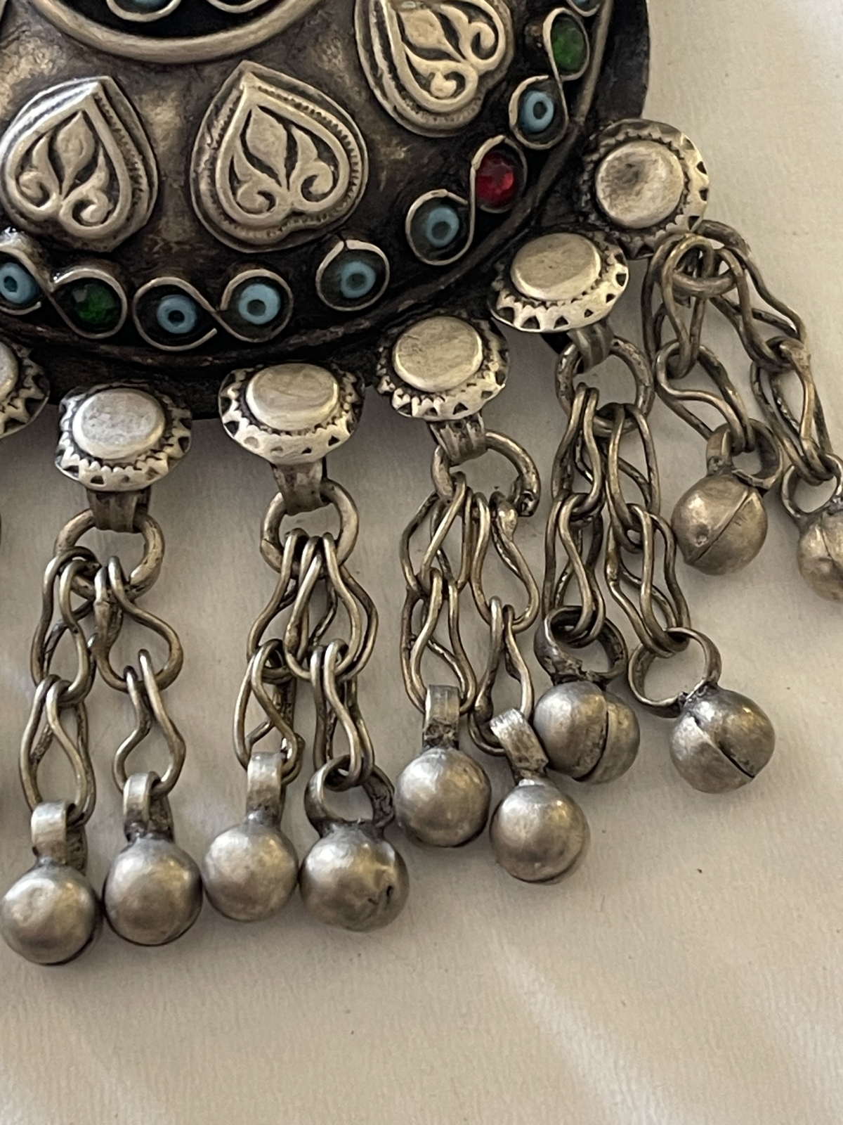 kuchi_afghanistan_ou_pakistan_pendentif_sonore_danse_tribal_amulette_1930???1960