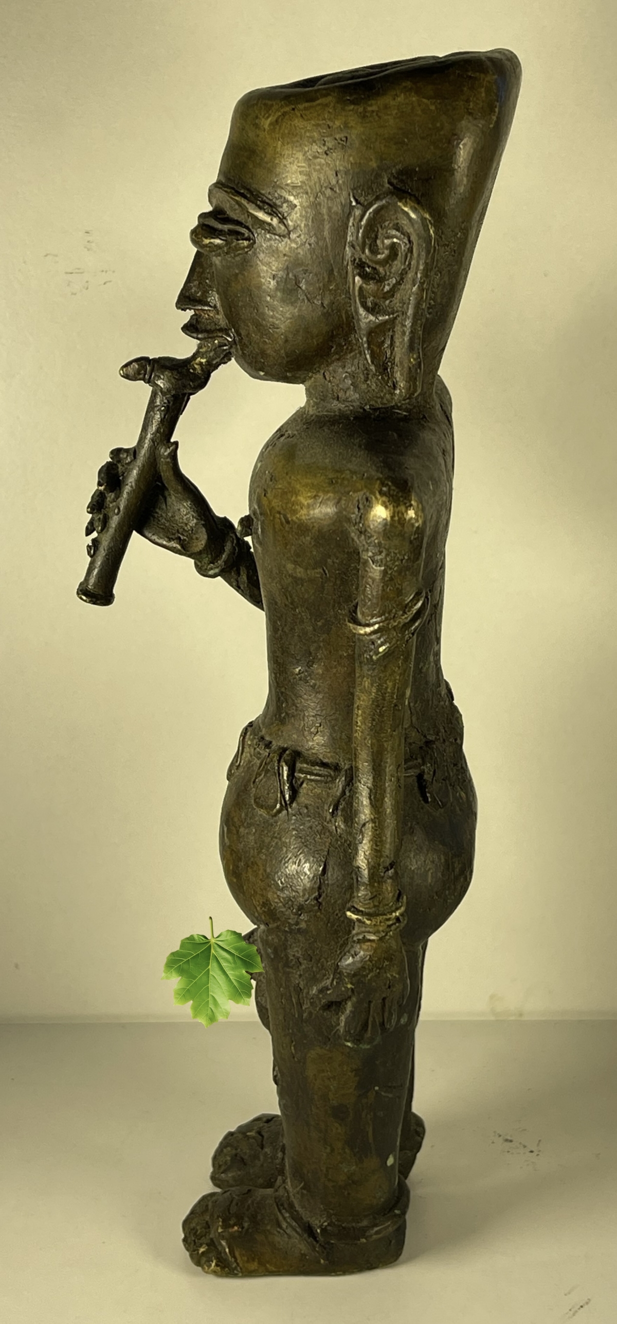 southeast_asian_bronze_figure_male_sculpture_thailand_laos_khmer_19/20th_century