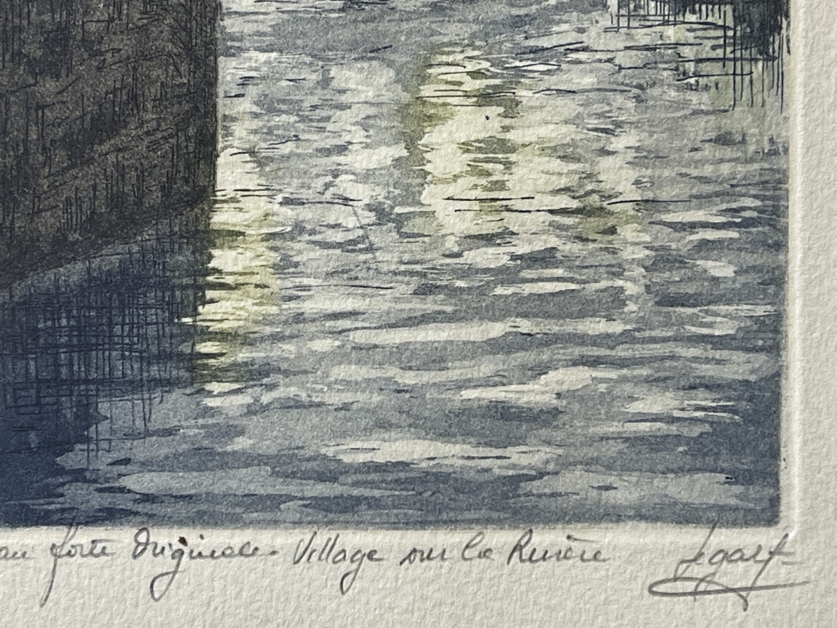 village_sur_la_riviere_vers_1930_aquatinte_signee_le_gart