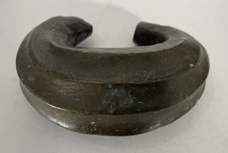 manille_igbo_nigeria_afrique_anneau_monnaie_de_prestige_bronze_2,6_kg_xixe