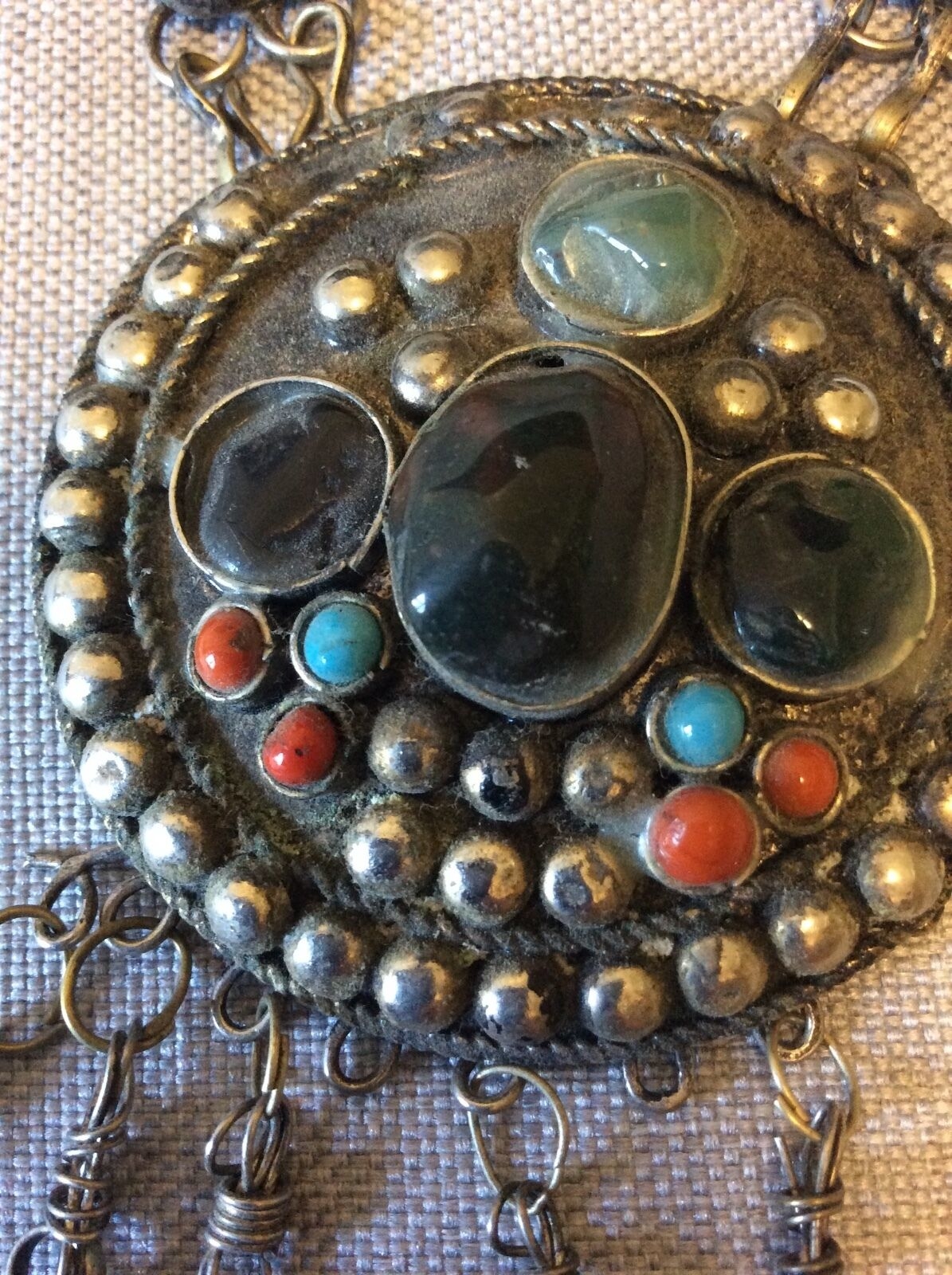 bijou_element_de_parure__maroc_kabyle_berbere__debut_xxe_al-_maghrib__bijoux_
