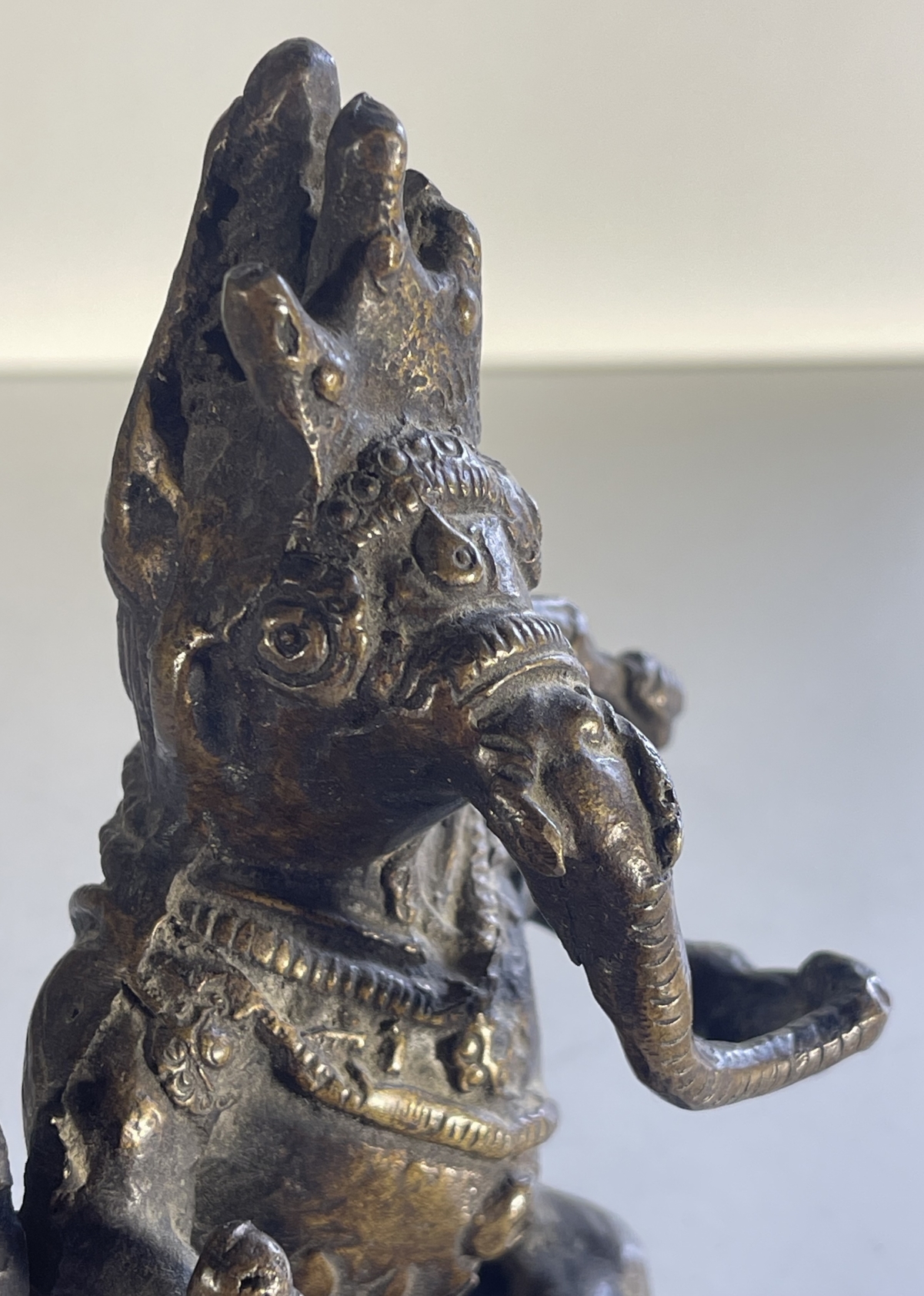 ganesh_inde_traces_rituelles_ancien_hindouisme_elephant_vers_1830_bronze_votif