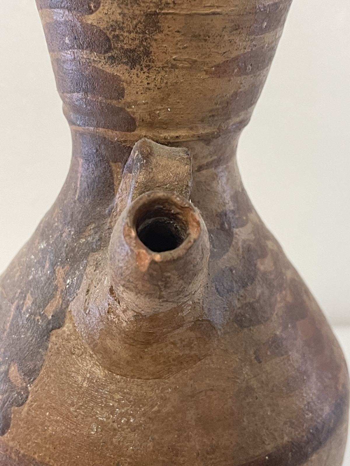 ceramique_berbere_algerie_hauteur_27,5_cm_gargoulette_milieu_xxe