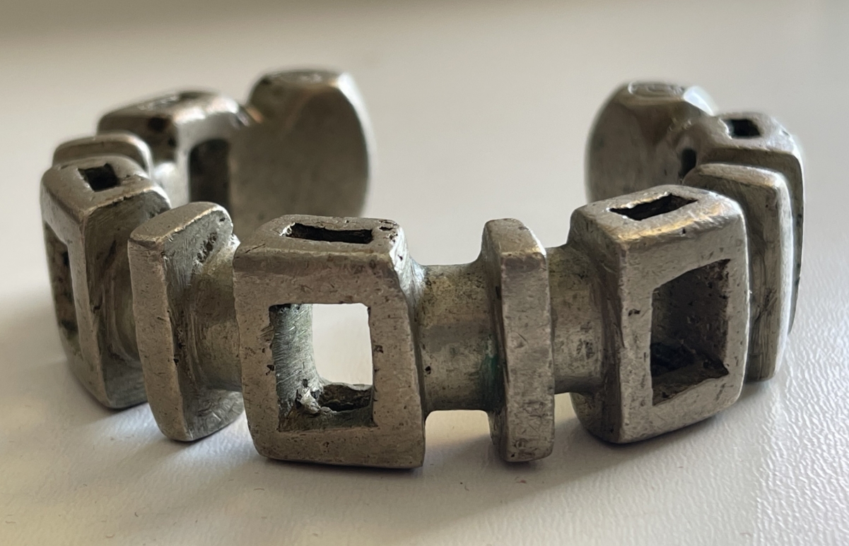 antique_nupe_bronze_cuff_bracelet_nigeria_african_tribal_19th_century_afrique