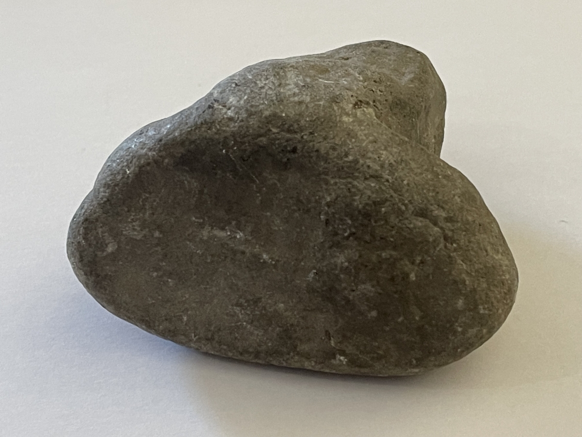 amour_coeur_de_pierre_sculpture_naturelle_cardiologie_cardiologue_8,5_cm