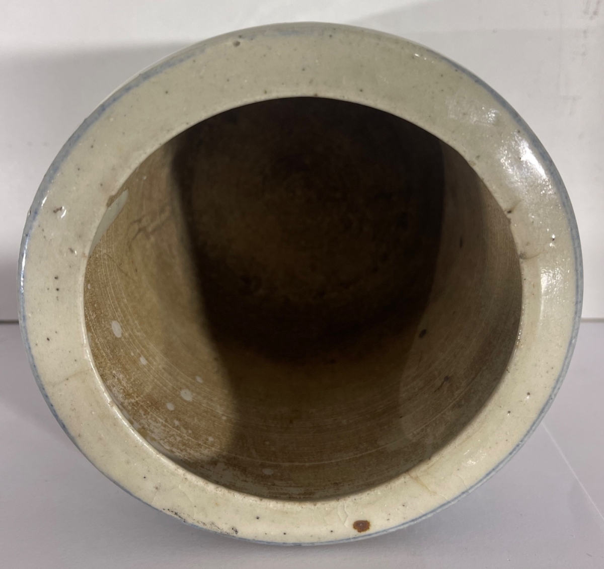 vietnamese_blue_and_white_calligraphy_brush_pot_19th_century_34_5_vietnam