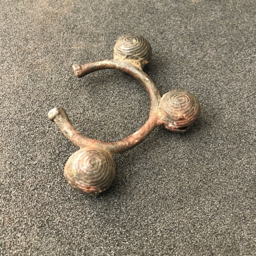 bracelet_bronze__ethnie_dan__afrique__cote_divoire_dan_guere_wobe__3_grelots