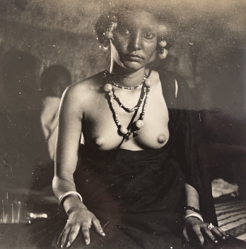 amazigh_femme_touareg_circa_1955_tirage_argentique_anonyme_afrique_africa
