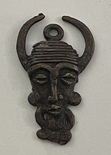 cote_divoire_pendentif_esprit_buffle_djimini_force_spiritualite_xxe_afrique