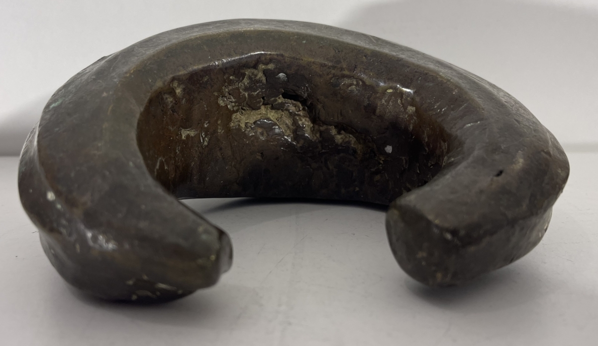 manille_igbo_nigeria_afrique_anneau_monnaie_de_prestige_bronze_2,6_kg_xixe