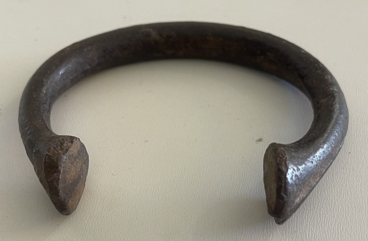 monnaie_primitive_manille_de_birmingham_afrique_commerce_esclave_et_autre