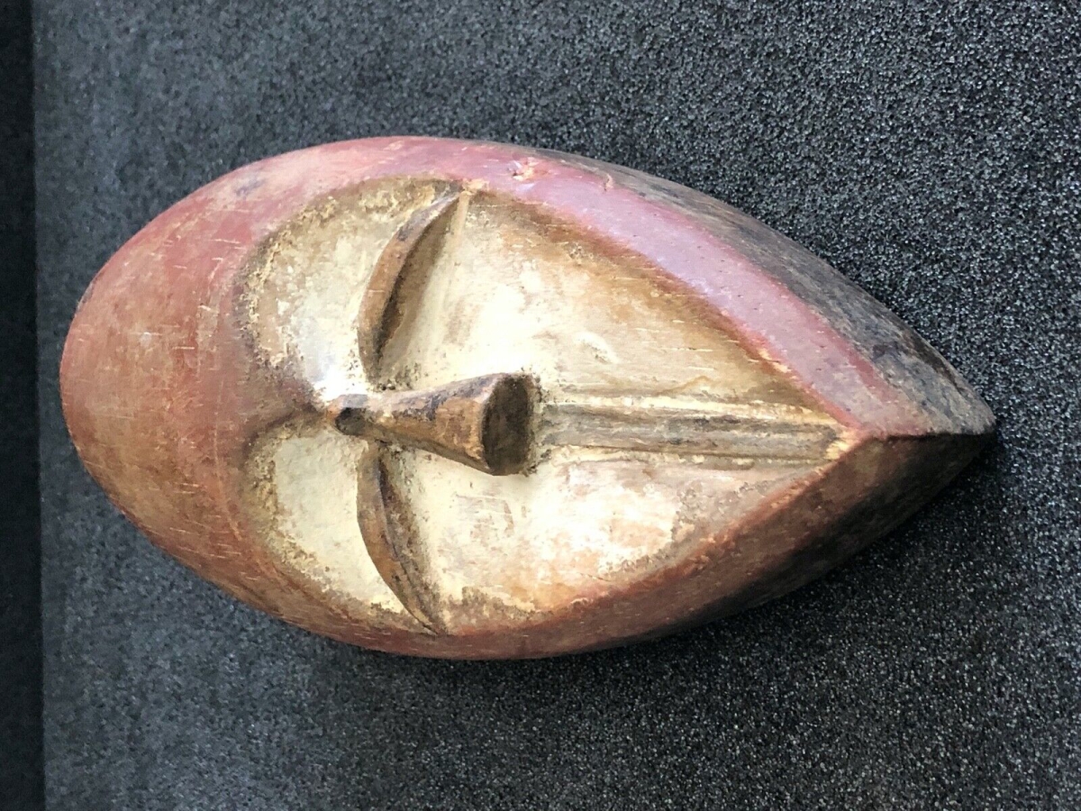 masque_passeport_kwele___gabon,_afrique_art_premier_