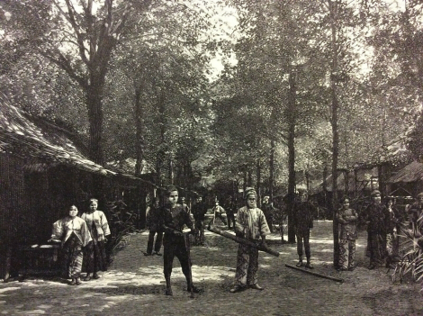 exposition_universelle_paris_1889_les_villages_indigenes_a_lesplanade_estampe