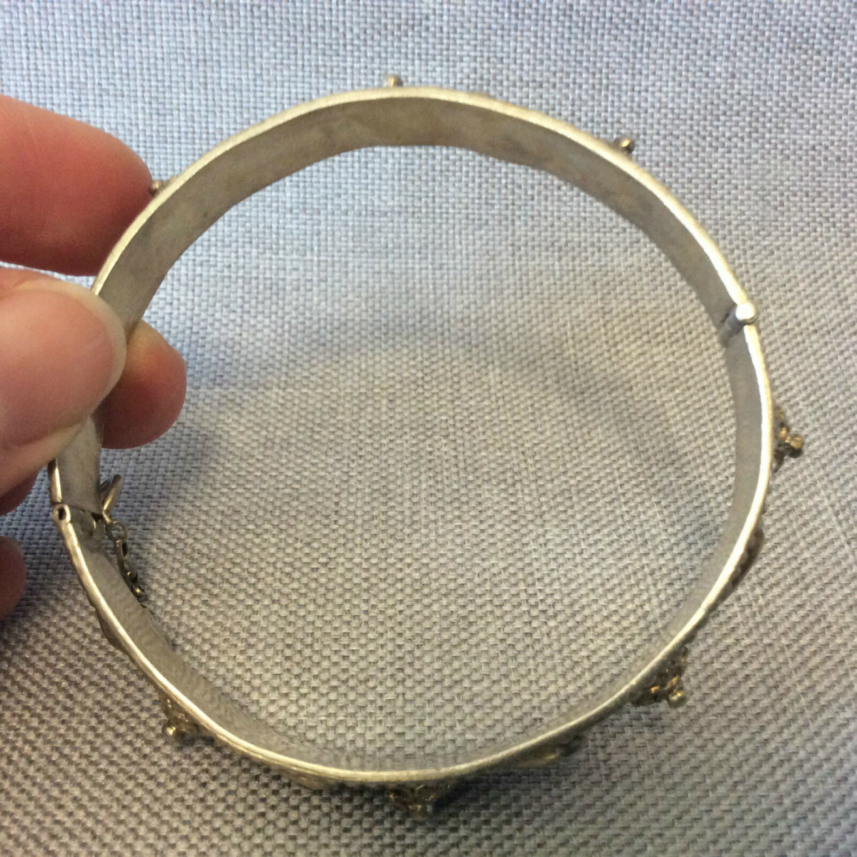 Bracelet Ancien En Argent D'Afrique Du Nord - Bijou Ethnique Vintage - Occasion (porté)