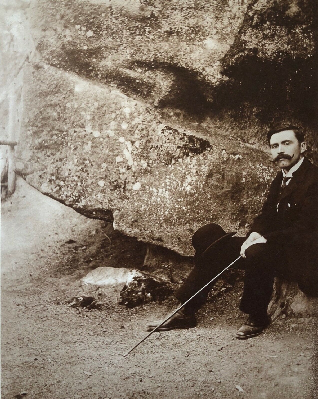 corse_jule_cheminade_assis_albumine_circa_1880_anonyme_france