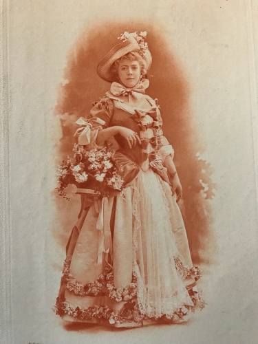 jane_hading_jeanne-alfredine_trefouret_actrice_comedienne_cliche_reutlinger