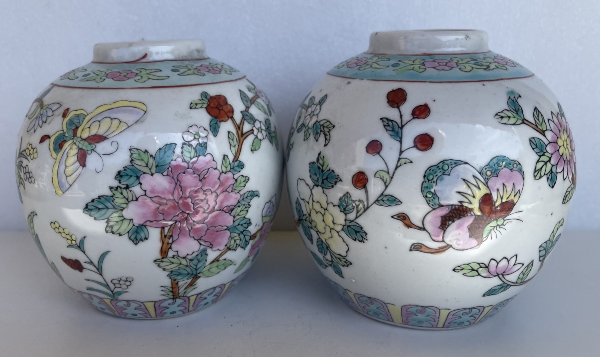 chine_paire_pots_a_gingembre_xixe_porcelaine_flore_et_papillon