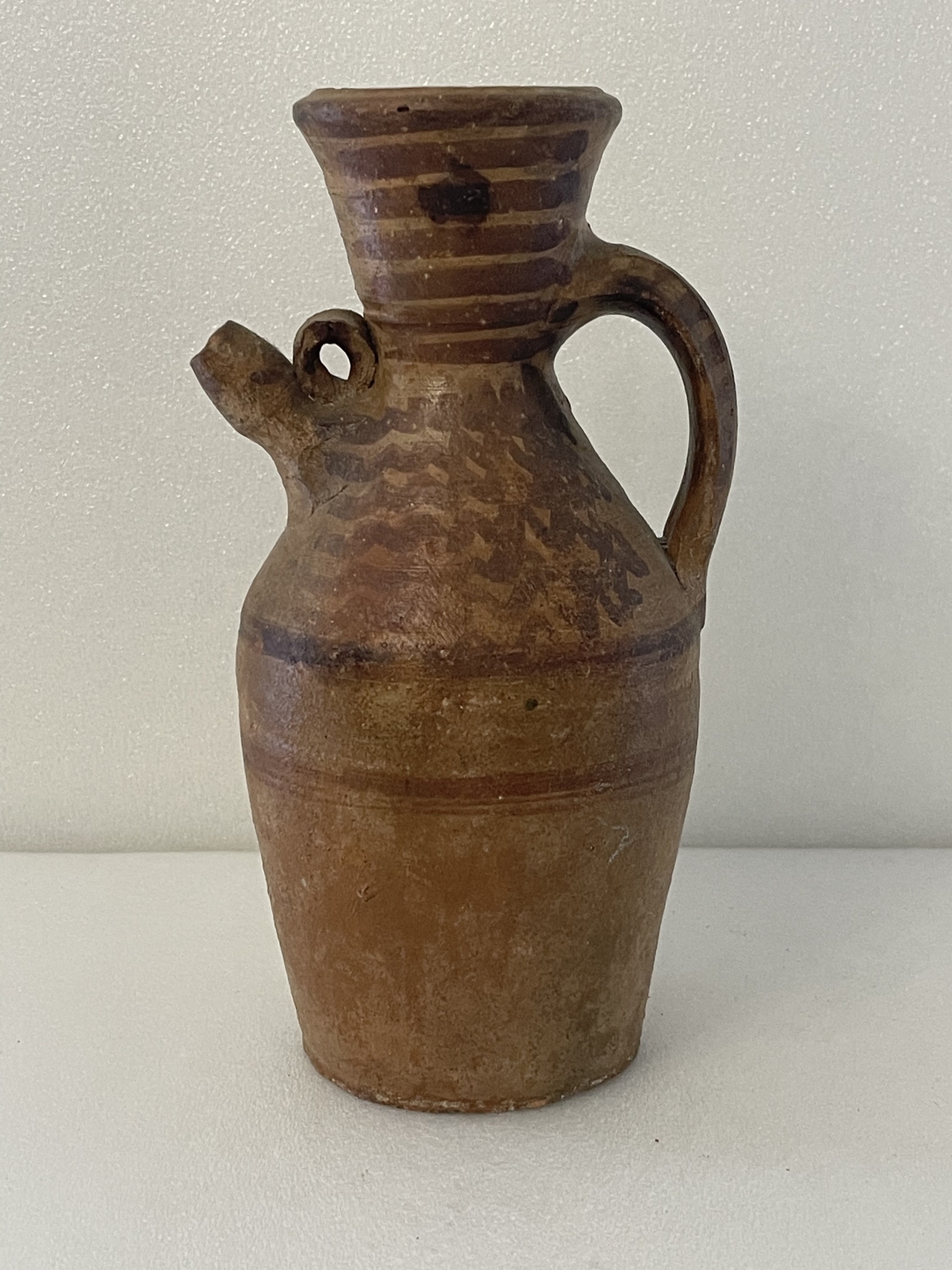 ceramique_berbere_algerie_hauteur_27,5_cm_gargoulette_milieu_xxe