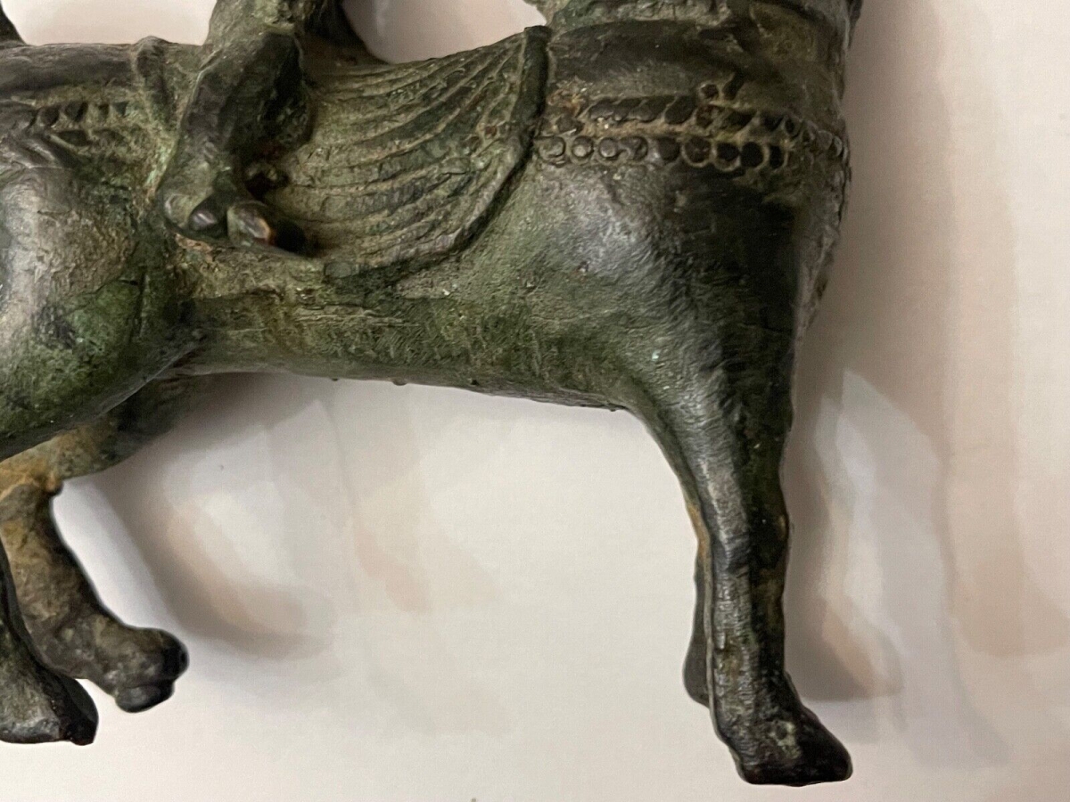cavalier_bronze_patine_noire_empire_khmer_cambodge_xviiieme_cheval_asie