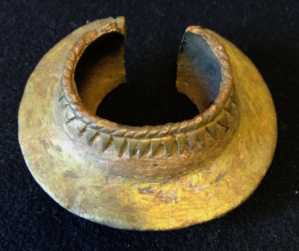 bracelet_kobre__burkina_fasso_pour_epouse_de_chef_mossi__alliage_cuivreux_