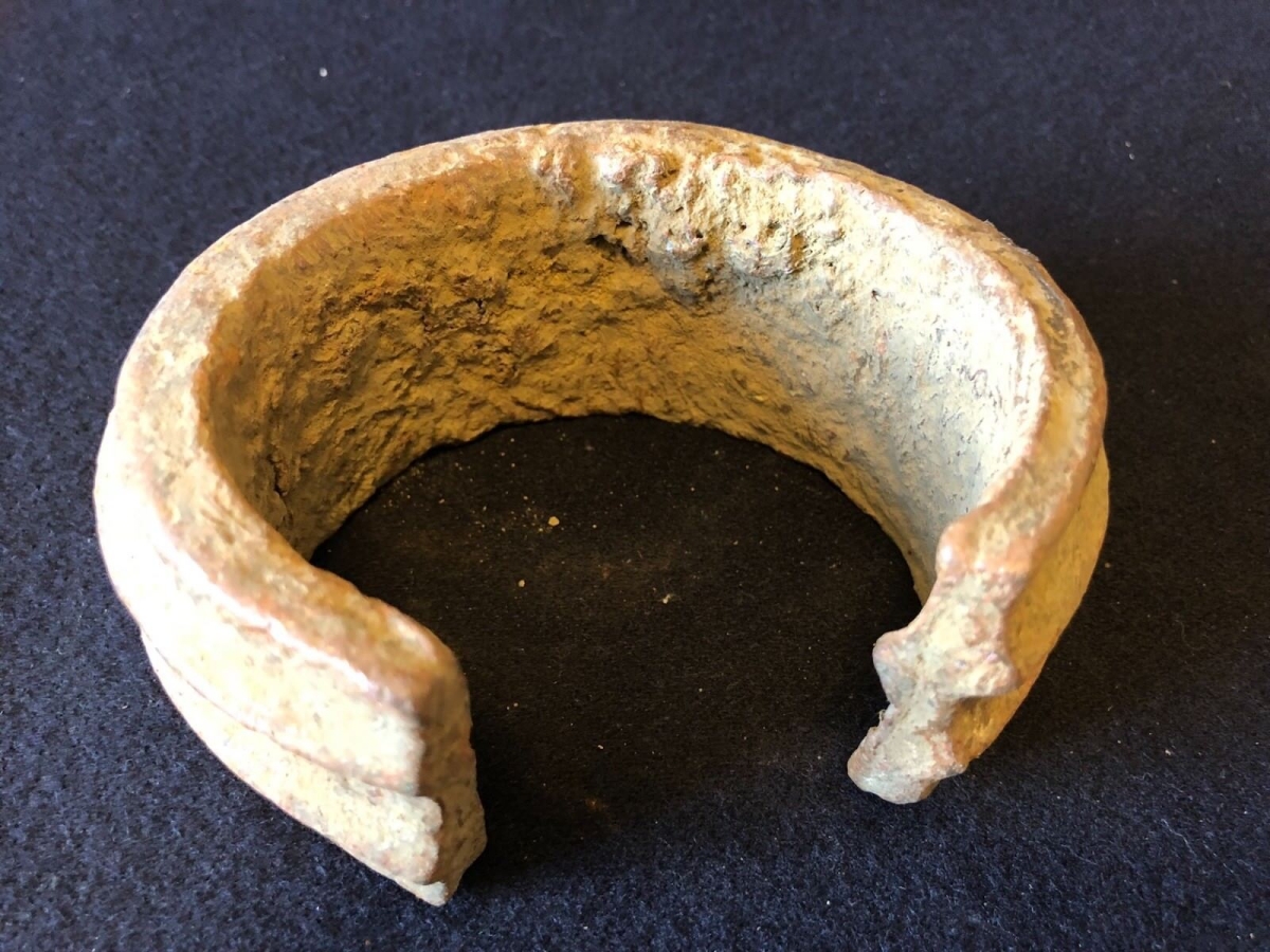 mongo_afrique_congo_belge_ancien_bracelet_monnaie_bijoux_bronze_1kg_565