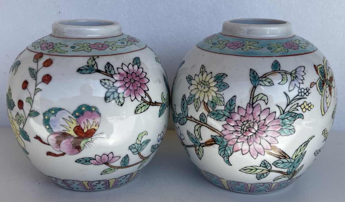 chine_paire_pots_a_gingembre_xixe_porcelaine_flore_et_papillon