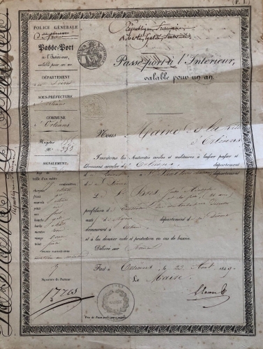 passeport_interieur_signe_louis_lacave_maire_orleans_1848_deuxieme_republique