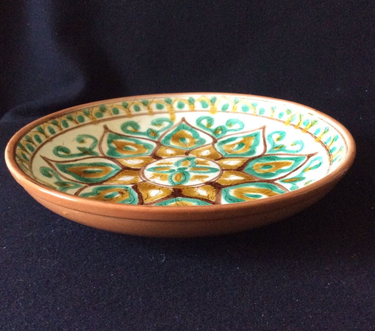 assiette_russe_a_decor_vernisse_russie_russia_plate