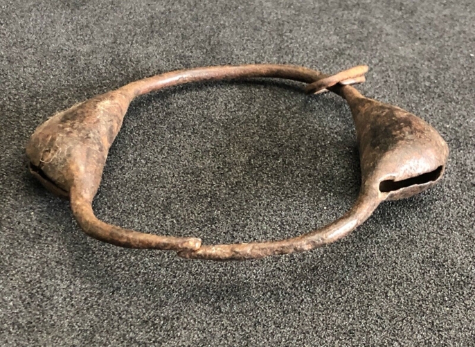 bracelet_mossi_a_grelots_en_fer__moose_afrique_burkina_faso