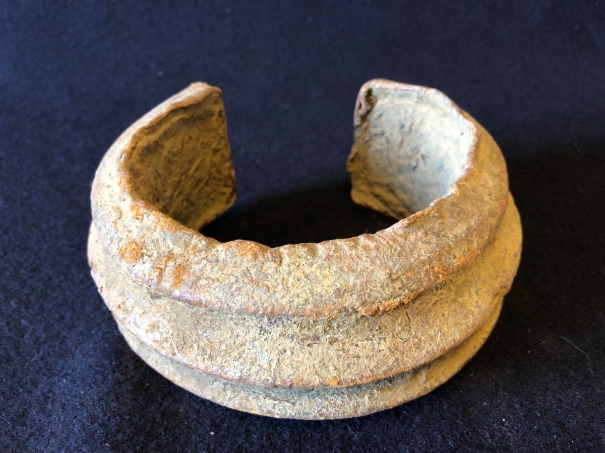 mongo_afrique_congo_belge_ancien_bracelet_monnaie_bijoux_bronze_1kg_565