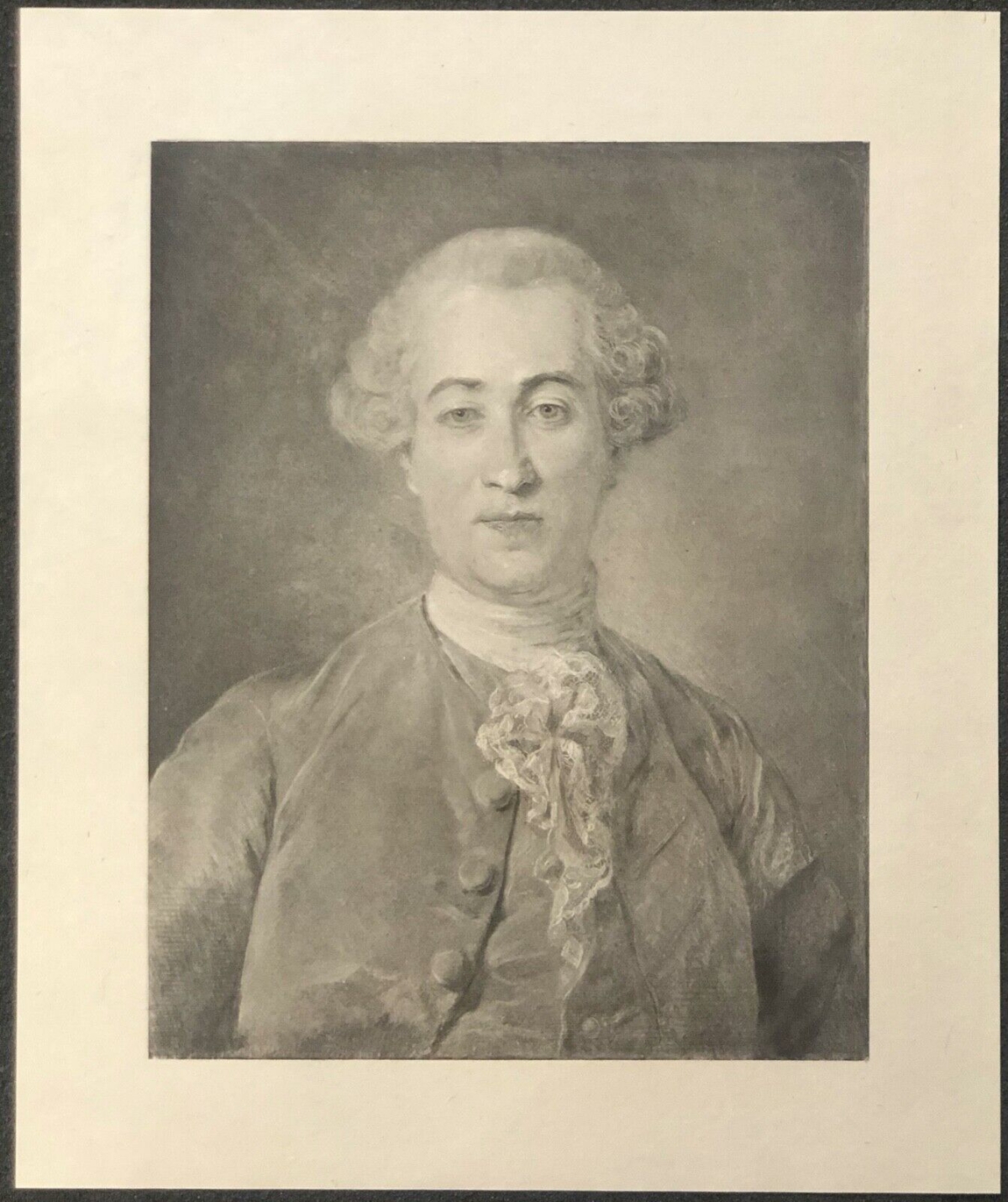 portrait_par_jean-baptiste_perronneau_1715-1783_heliogravure_sur_japon_1910