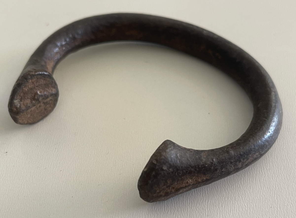 monnaie_primitive_manille_de_birmingham_afrique_commerce_esclave_et_autre