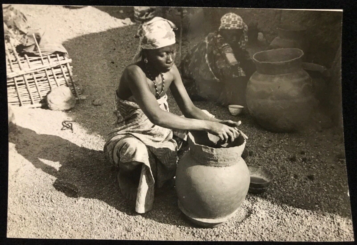 rhumsiki_cameroun__afrique_kapsiki__circa_1950__tirage_argentique__cameroon_poterie_