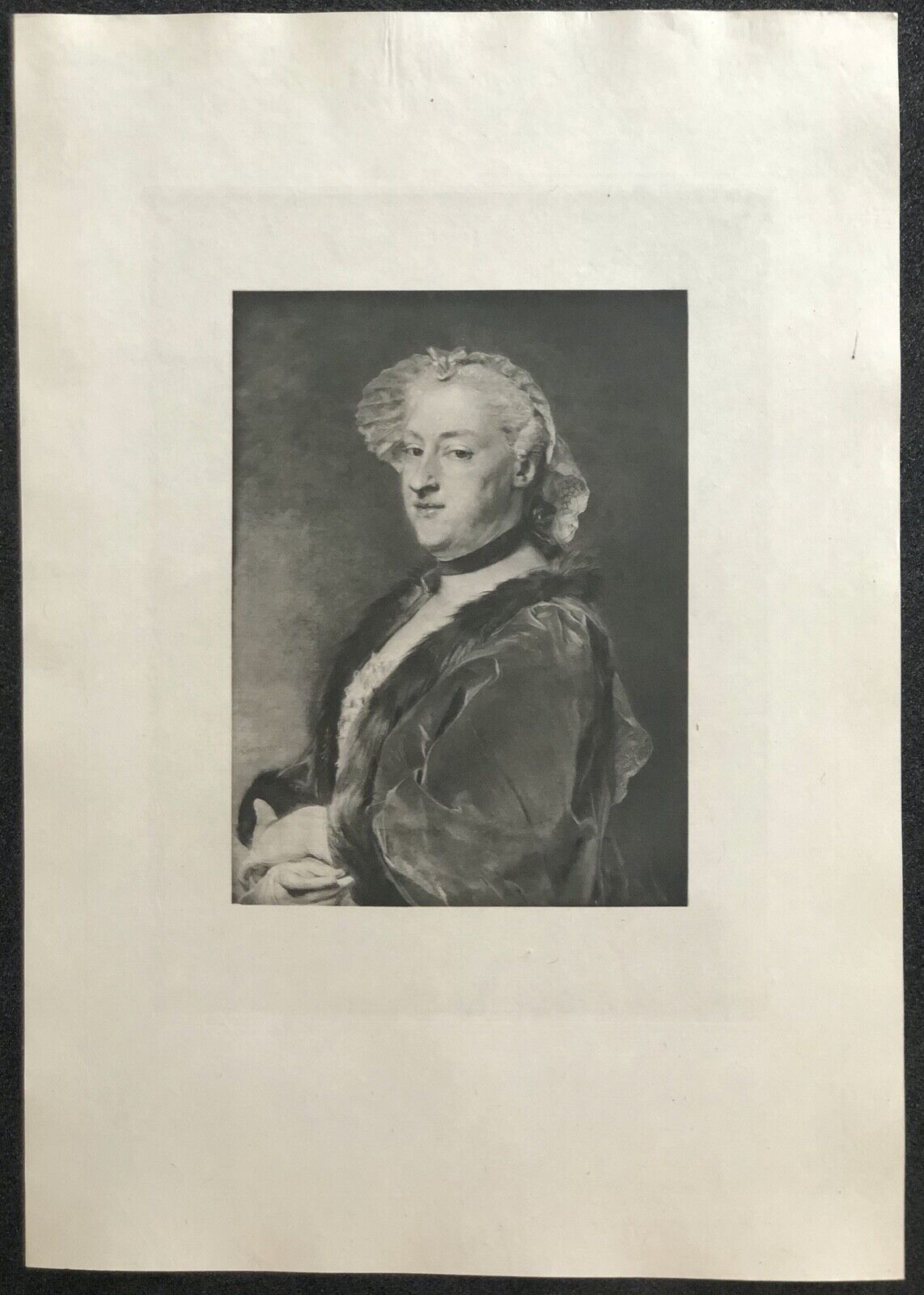 mme_geoffrin_dapres_simon-bernard_lenoir_1729-1789_heliogravure_1910_sur_japon
