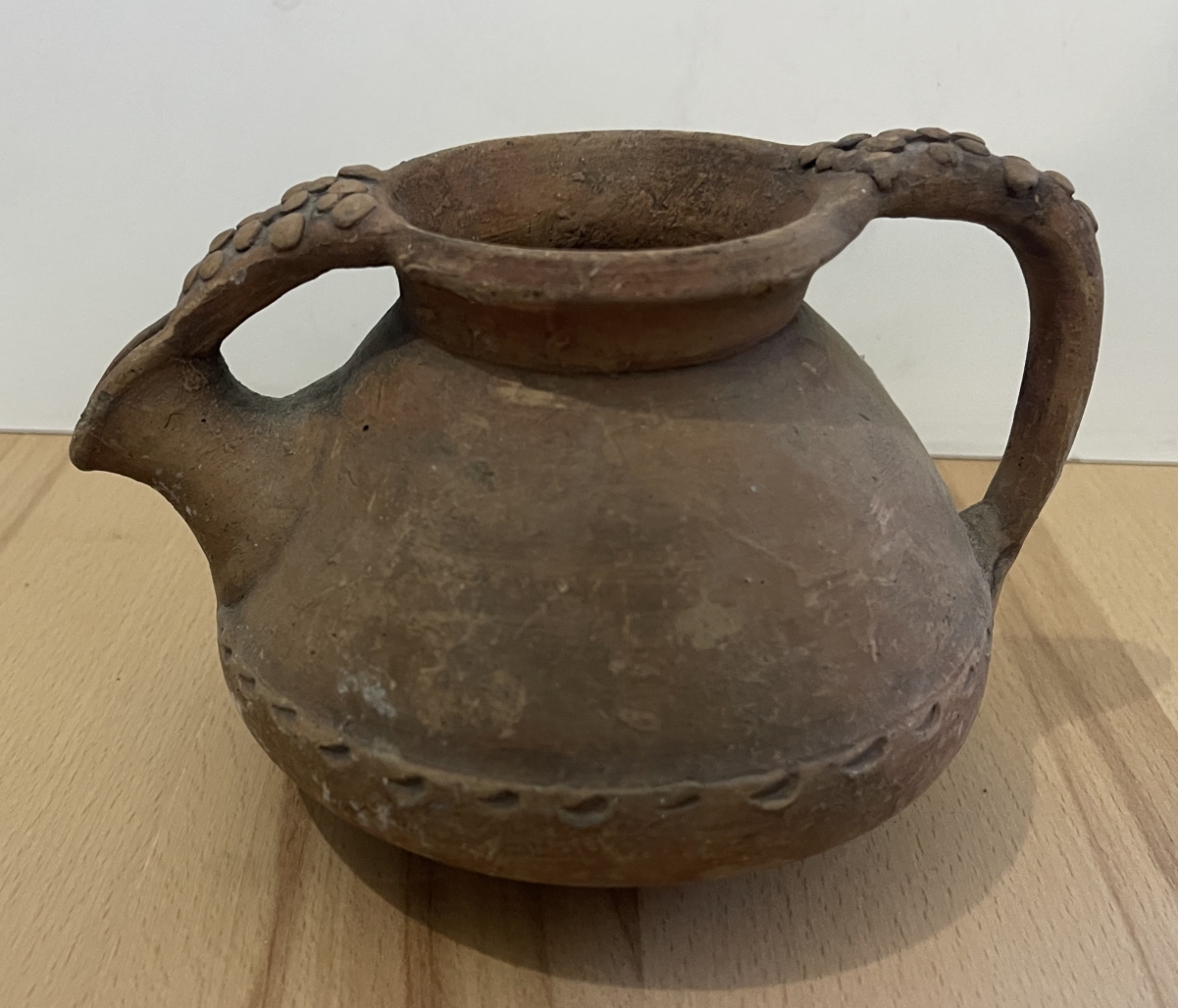 afghanistan_nord_pakistan_petite_verseuse_en_terre_cuite_xixe-xxe